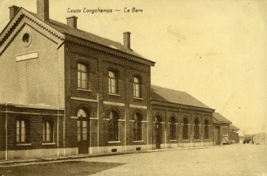 Leuze Longchamps.jpg